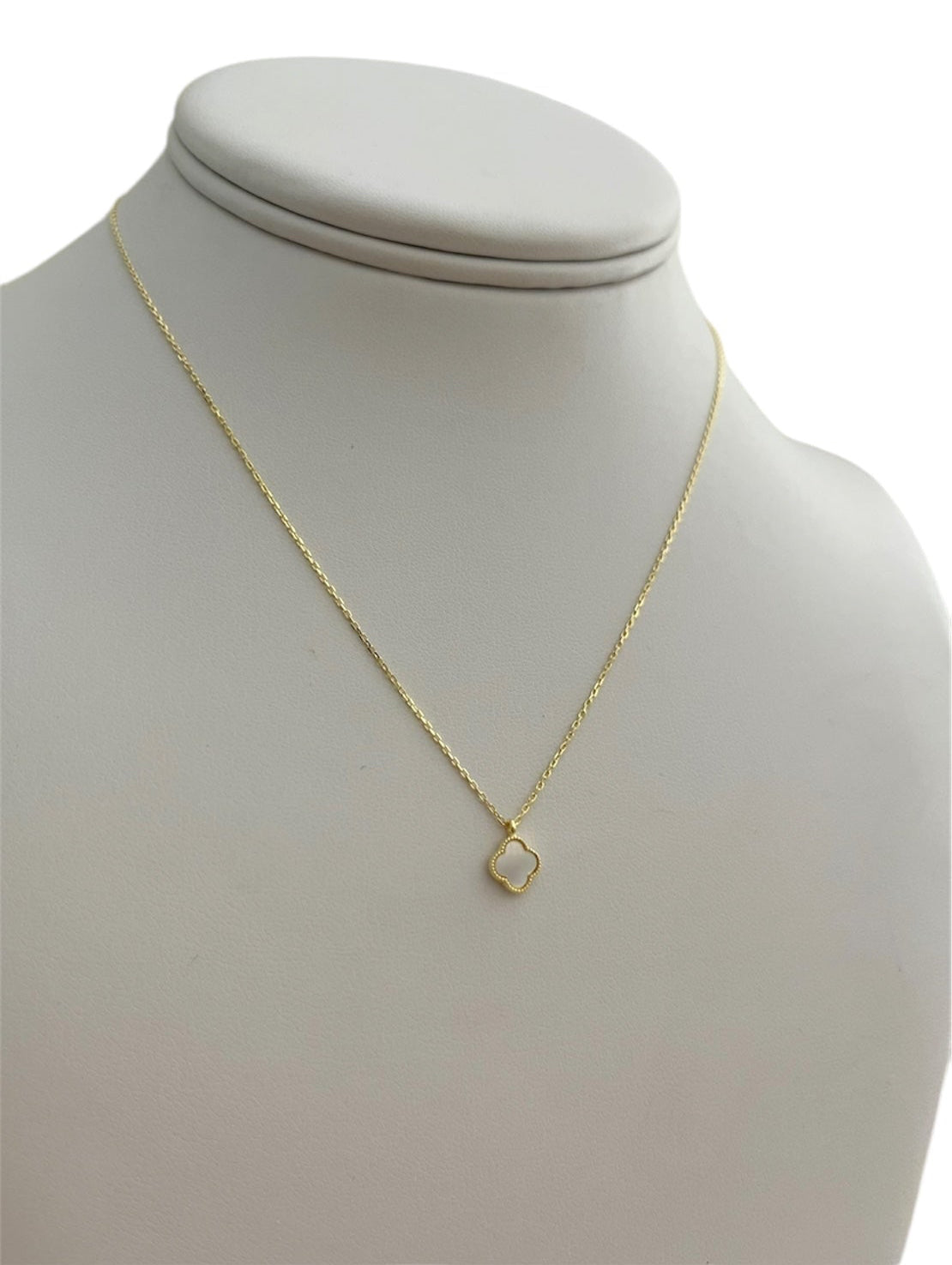 Baby MOP Clover Necklace